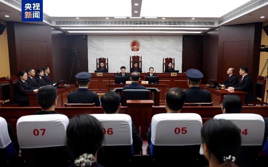 有期徒刑14年，国家开发银行原党委委员、副行长李吉平受贿案一审宣判 