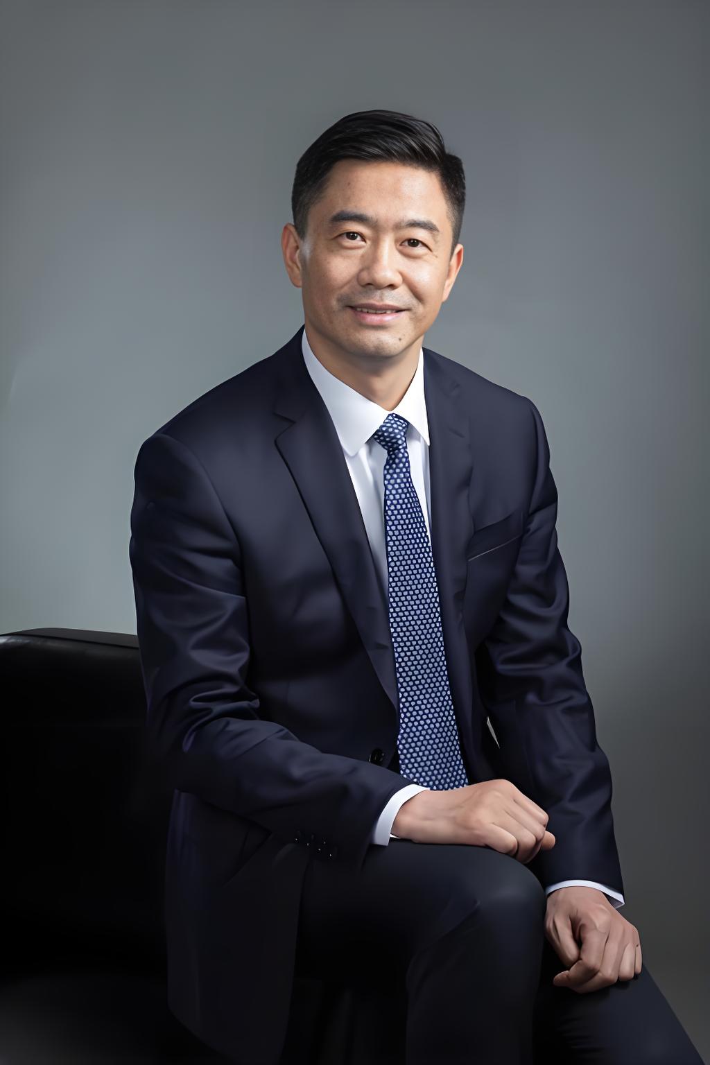 70后“老将”顾建忠，出任上海银行党委书记 