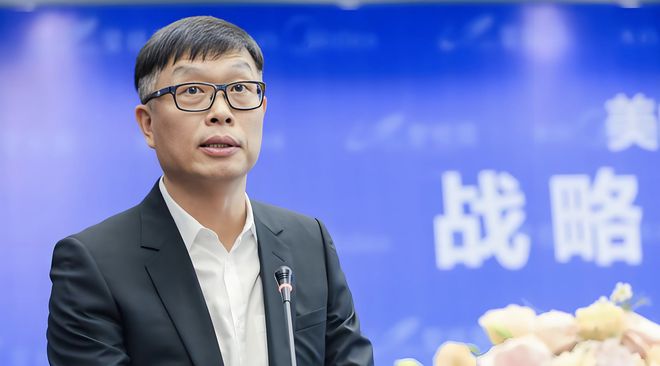 美的方洪波“不加班”，算是“何不食肉糜2.0”吗？